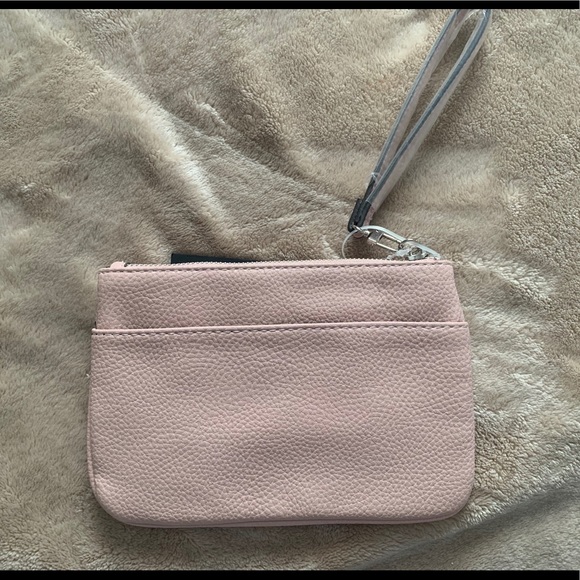 Steve Madden Pink Wristlet - Picture 2 of 4